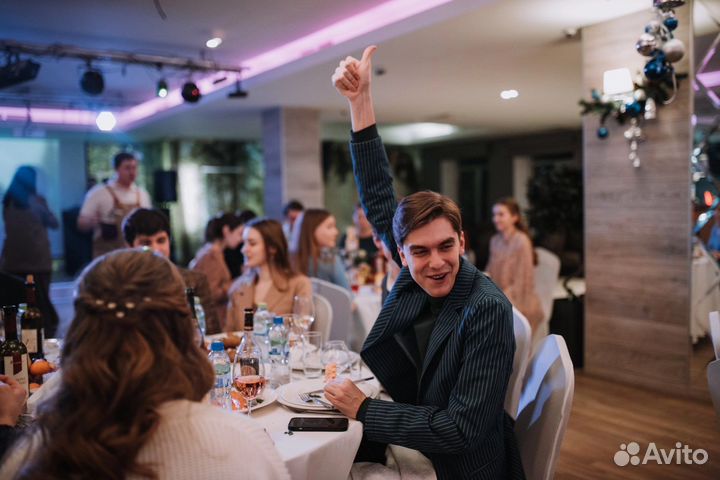 Ведущий на свадьбу