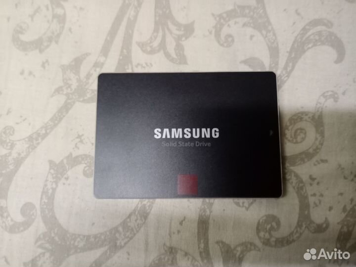 SSD Samsung 850 PRO с Windows 10