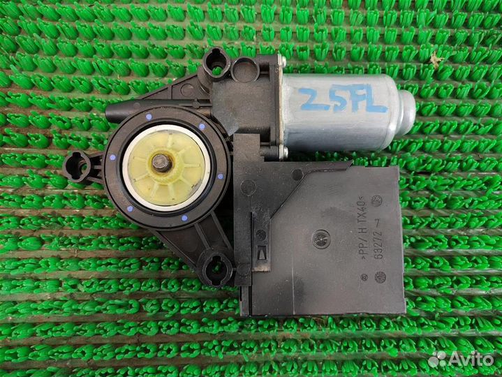 Мотор стеклоподъёмника передний левый volkswagen