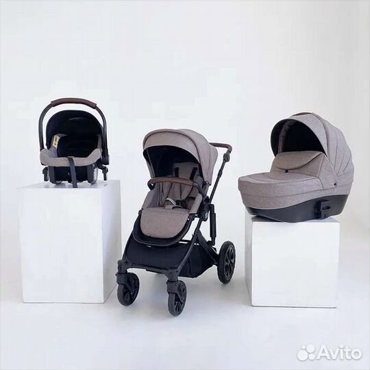 Коляска 3 в 1 Farfello Molly Trio