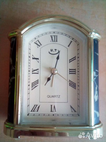 Настольные часы