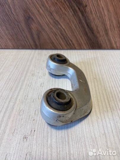 Стойка стабилизатора передняя левая Audi A4 B7 ALT