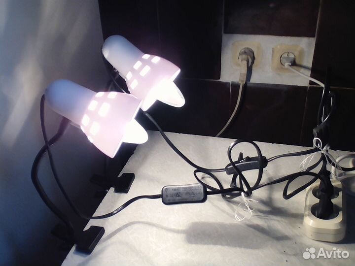 Лампа настольная