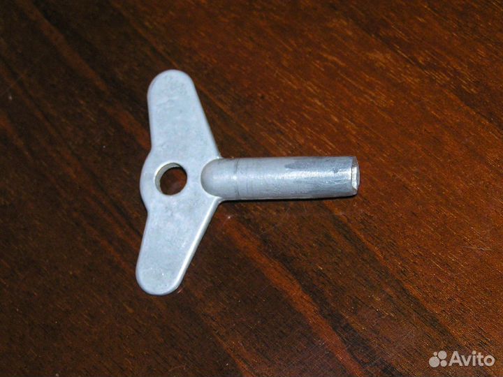 Заводной ключ для часов