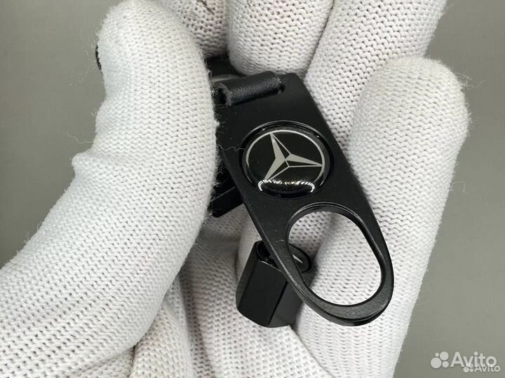 Колпачки на ниппель 4 шт с брелоком Mercedes