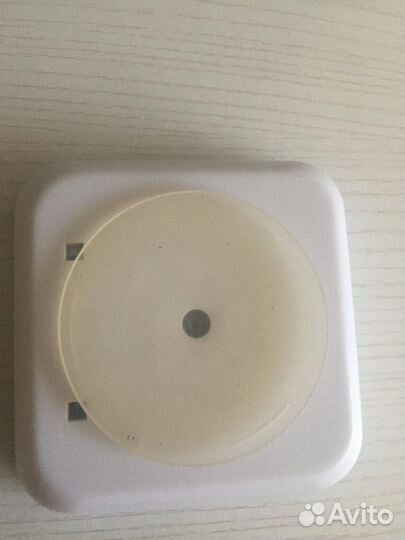 Подставка настольная для смартфона