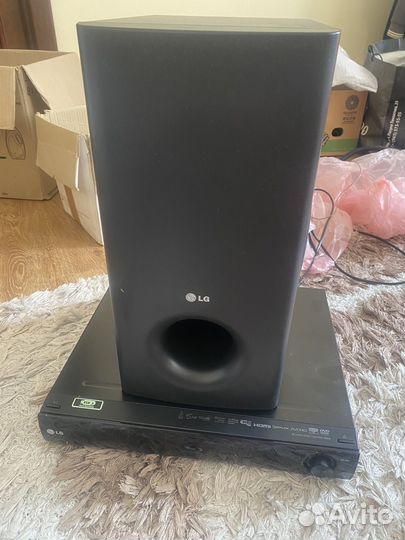 Домашний кинотеатр LG 805
