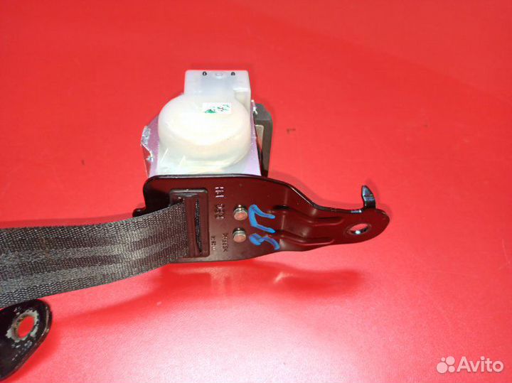 Ремень безопасности задний правый Hyundai Solaris