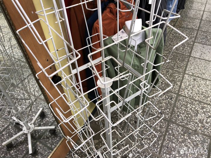 Вращающаяся стойка