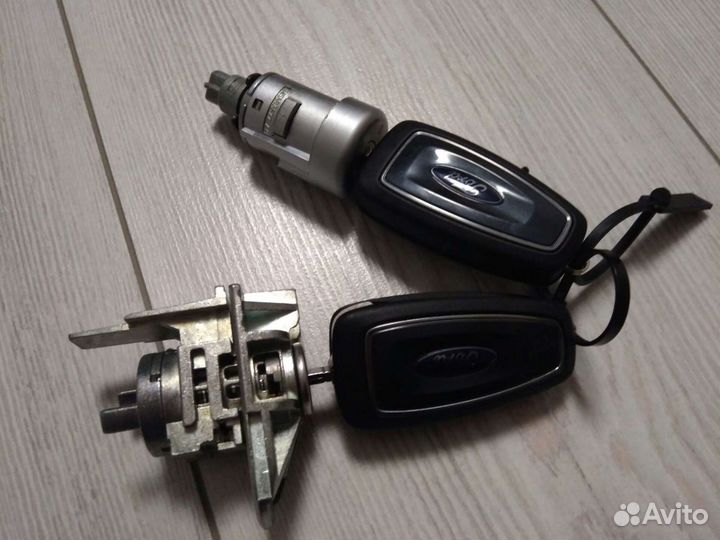 Комплект оригинальных ключей