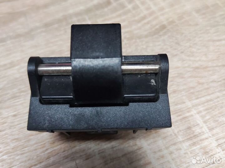 Шарнир ADF B3Q10-60125-033 HP M428