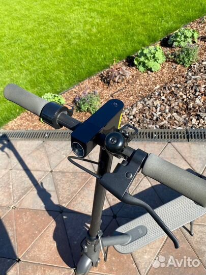 Электросамокат Mi Electric Scooter Essential