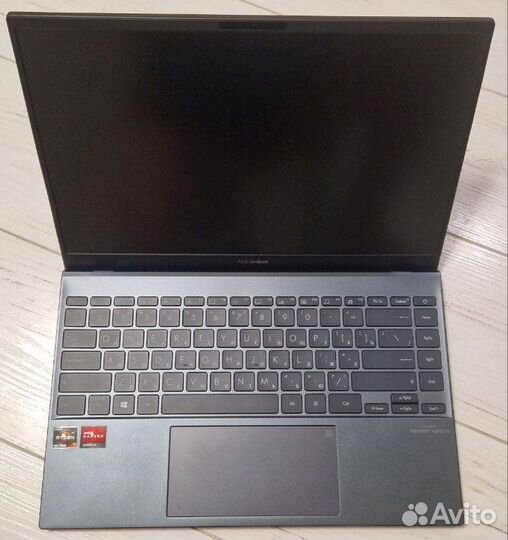 Asus ZenBook 14 UM425IA