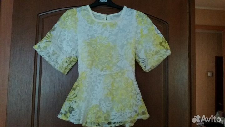 Блузка нарядная для девочки