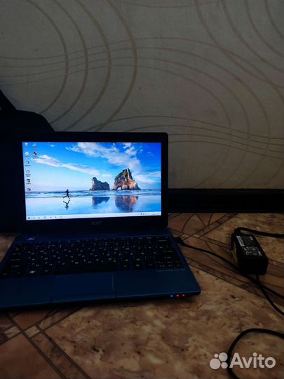 Нетбук acer aspire one