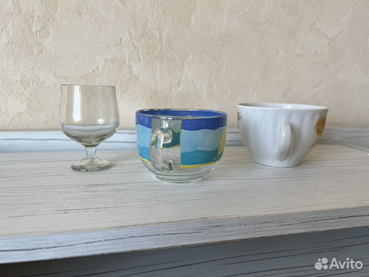 Чайные чашки, рюмки, кружки