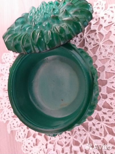 Шкатулка из малахитового стекла