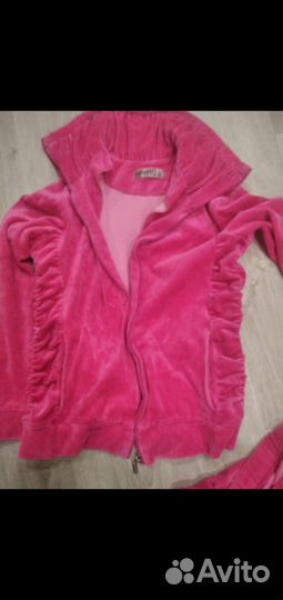 Спортивный костюм женский