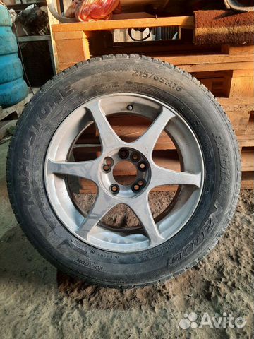 R16 Roadstone N2000 215/65, PCD 5x114.3 DIA 66.1