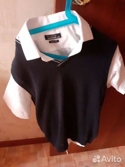 Жилет и рубашка