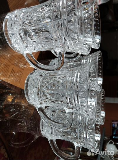 Хрустальные кружки для напитков