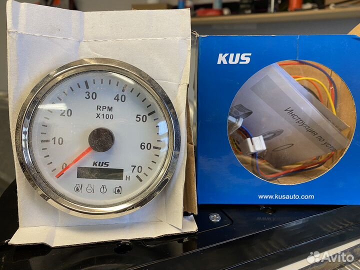 Тахометр Kus