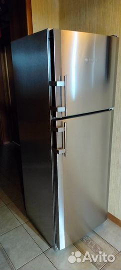 Холодильник бу liebherr