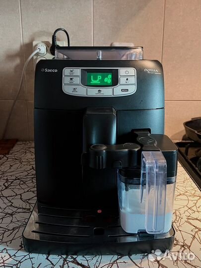 Кофемашина saeco intelia