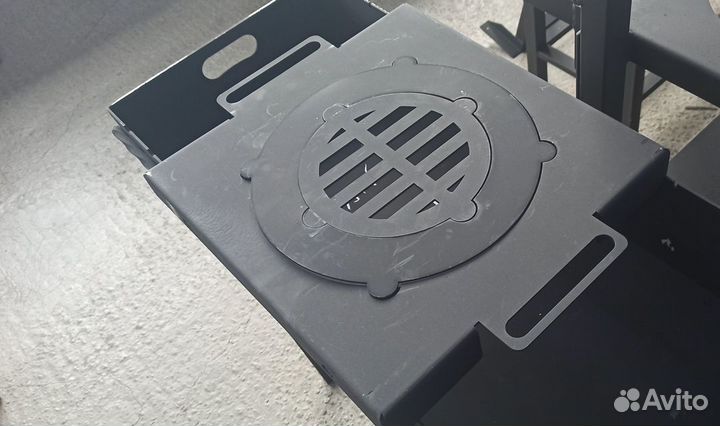 Подказанник-плита с ручками