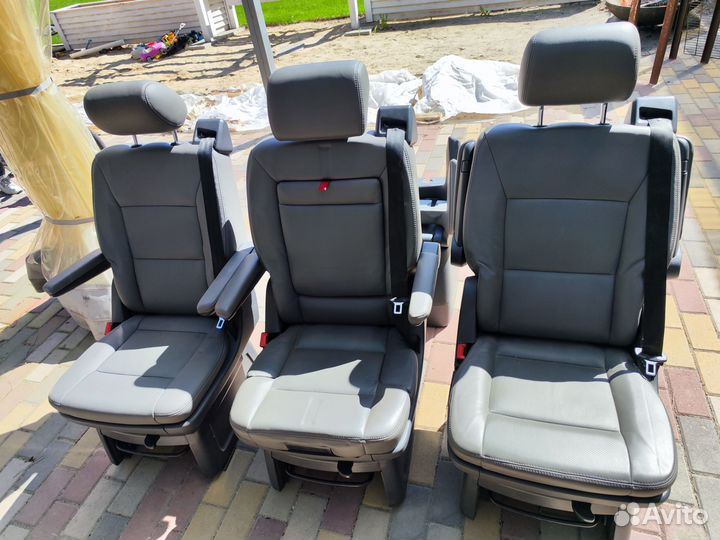 Сиденья на Фольксваген multivan