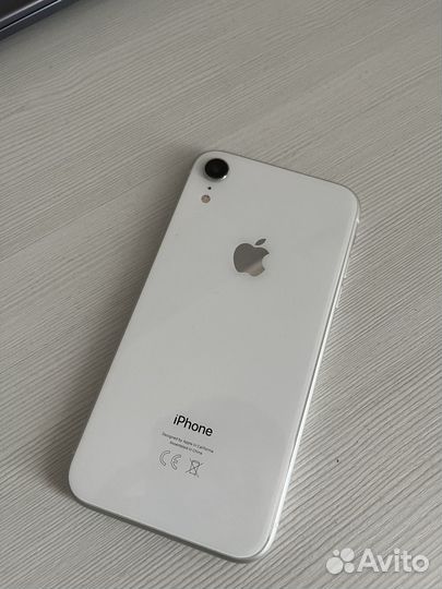 iPhone Xr, 64 ГБ