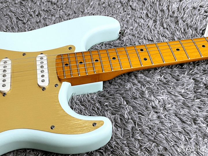 Электрогитара Squier 40th Anniversary Vintage Edit