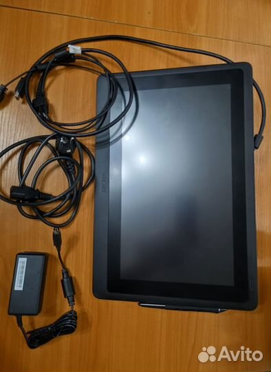 Графический монитор wacom Cintiq DTK1660