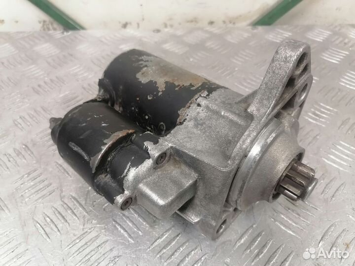 Стартер Volkswagen Passat B3 1.6