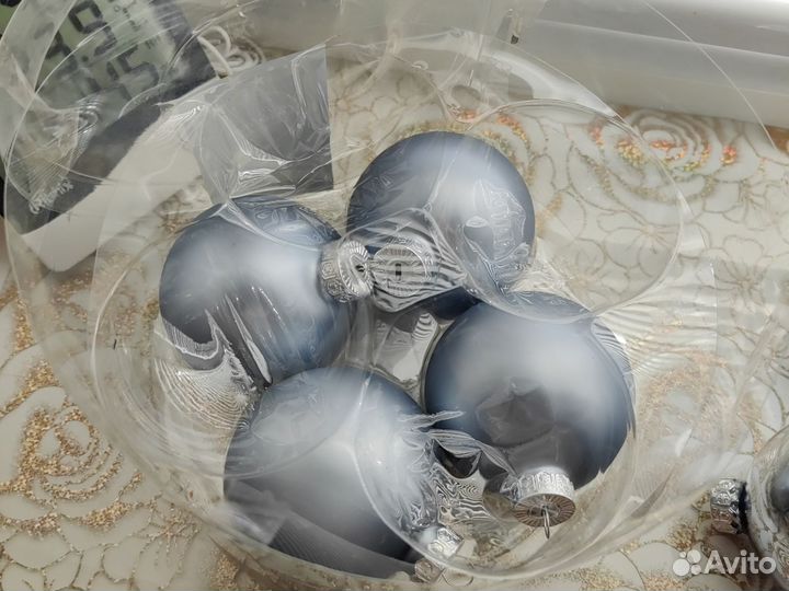 Новогодние игрушки