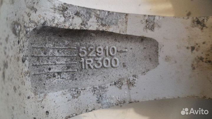 Диск литой Hyundai Solaris 1,R16,4х100