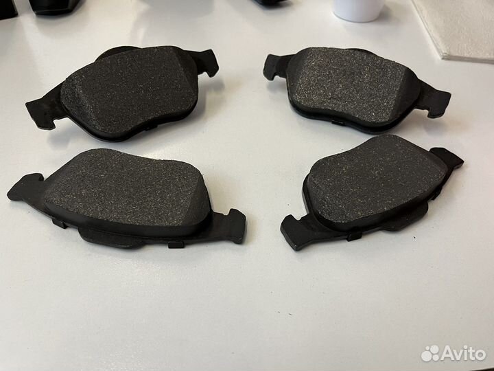 Тормозные колодки на renault