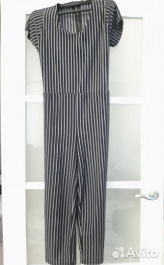 Комбинезон женский