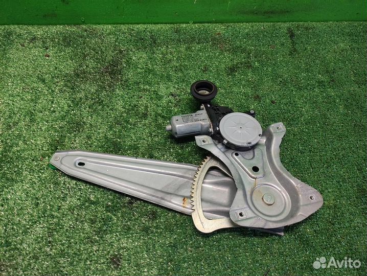 Стеклоподъемник задний правый Toyota Auris E150 2