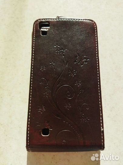 Чехлы на сотовые телефоны