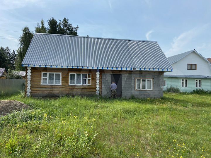 Дом 97 м² на участке 9,5 сот.