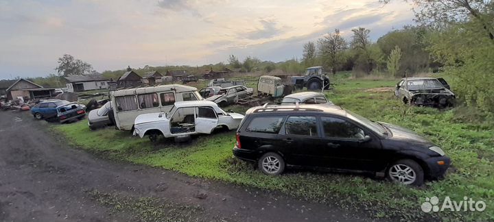 Запчасти на автомобиль