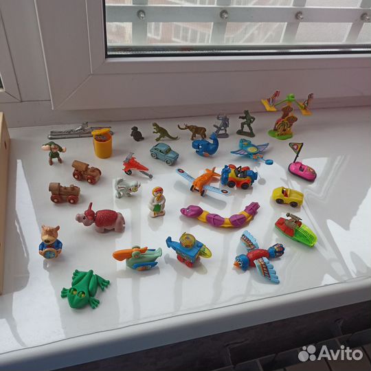 Игрушки из киндера