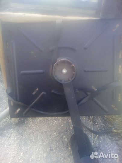 Подставка под телевизор или видео наблюдение