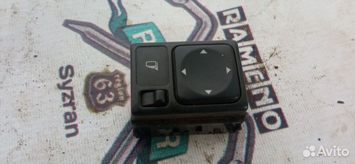 Блок управления зеркалами Nissan Murano Z50