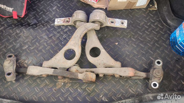 Передние рычаги Мазда 6 gh