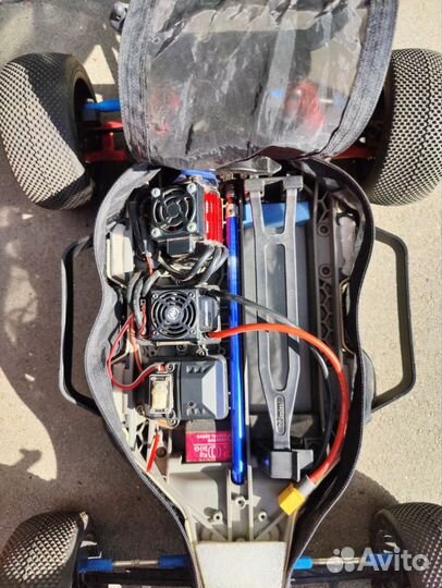 Traxxas slash 4x4 LCG