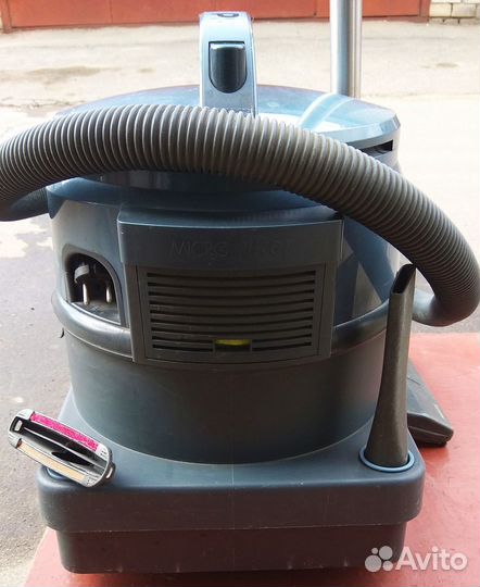 Пылесос philips triathlon 1400W