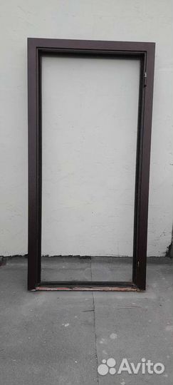 Дверь входная металлическая правая бу