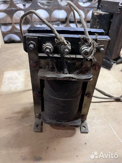 Понижающий трансформатор